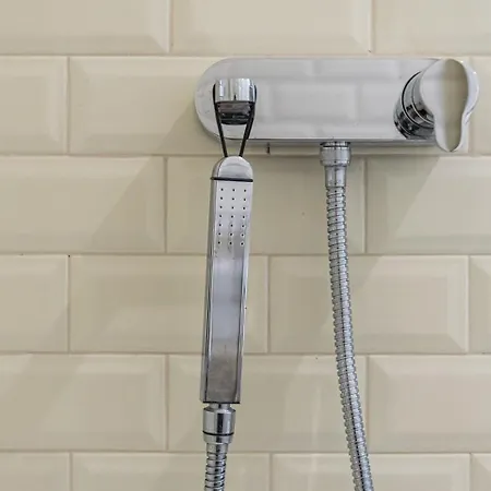 Guestready - The Art Of Music